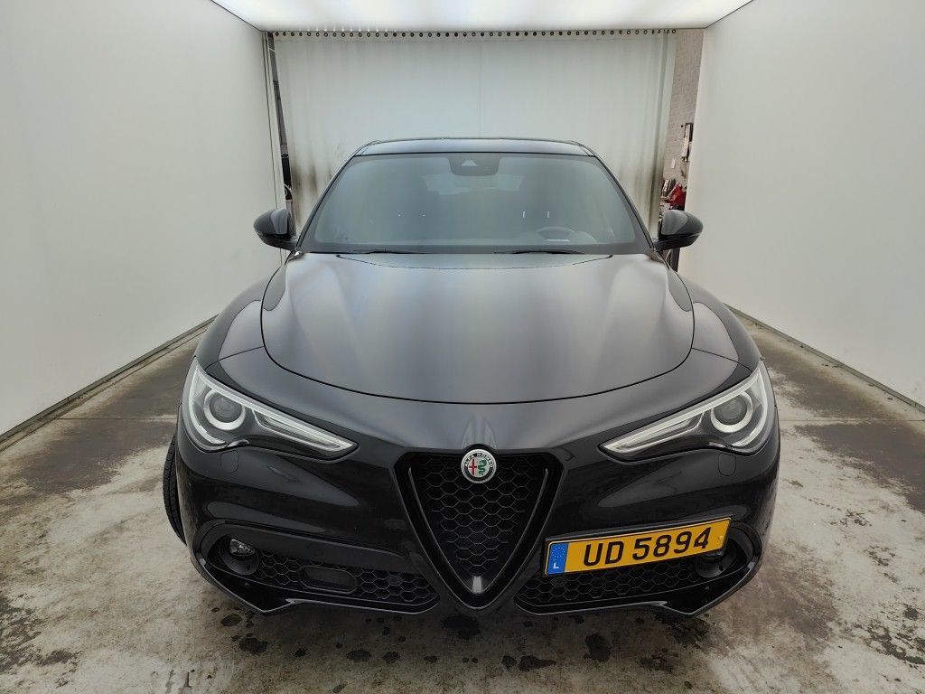 ALFA ROMEO STELVIO DIESEL 2.2 JTD 210 AWD Veloce (EU6d-TEMP) 5d Auto photo