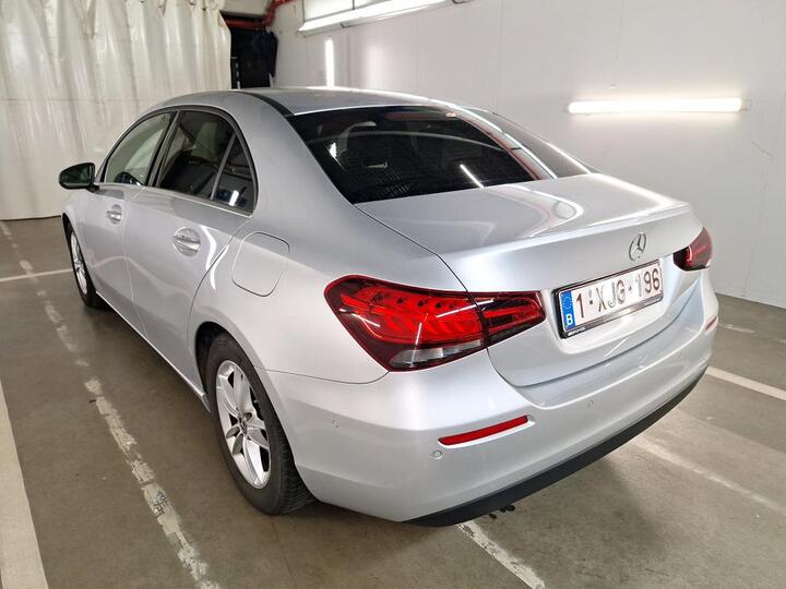 Mercedes A-Klasse Limousine A-Klasse Limousine A 180 d DCT Business Solution 85kW/116pk  4D/P Auto-7 photo