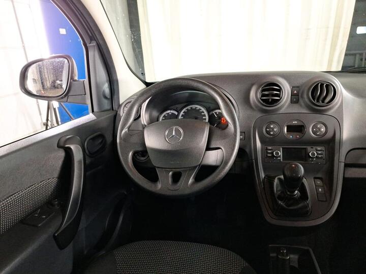 Mercedes Citan CITAN 111 TOURER LWB DIESEL 1.5 CDI A3 BE Start/Stop (EU6) 81kw/110pk 5D/P M6 photo