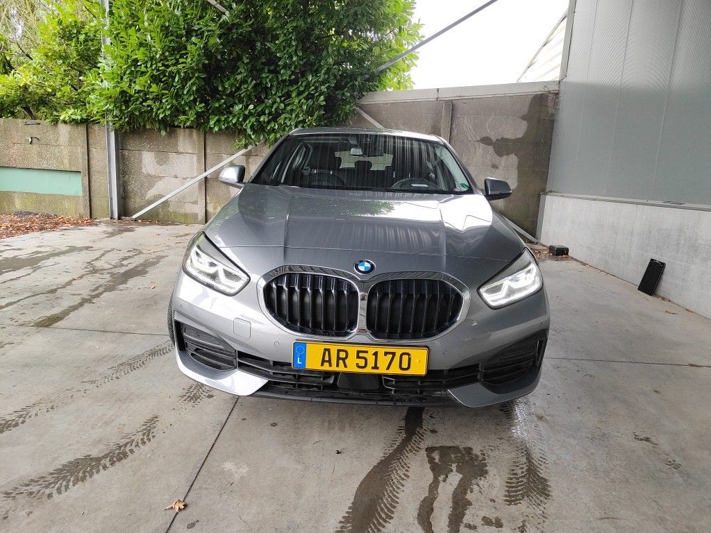 BMW 1 HATCH DIESEL - 2019 118 dA 150hp (EU6AP) 5d photo