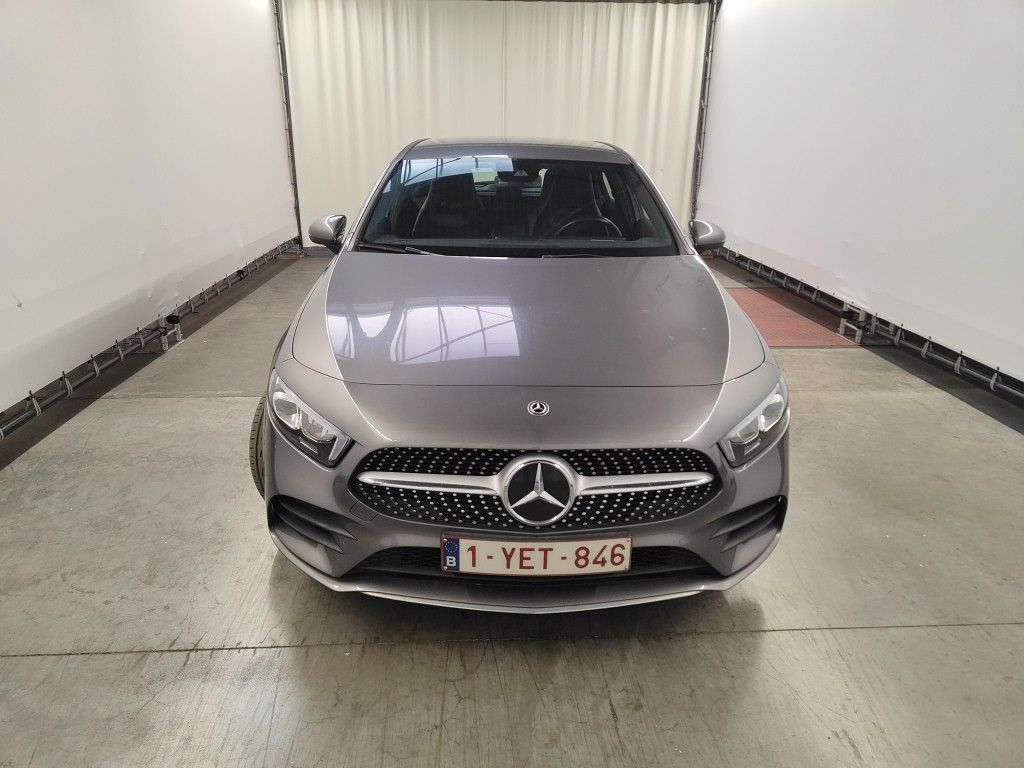 Mercedes-Benz A-Klasse A 250 e 5d photo