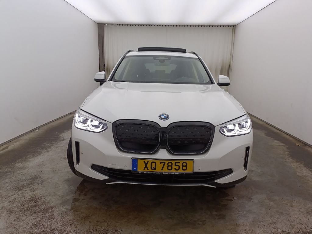 BMW iX3 74 kWh iX3 286 5d photo