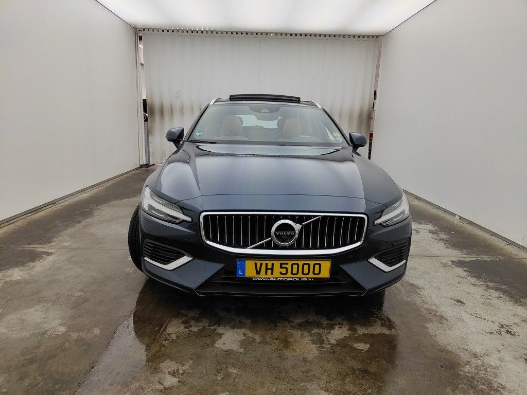 VOLVO V60 - 2018 2.0 T8 TE Inscription Gear.Plug (EU6d-T. 5d photo