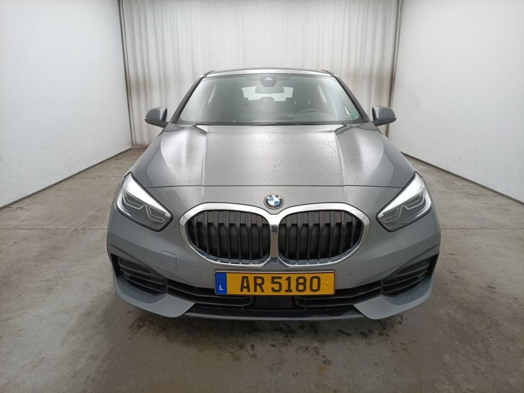 BMW 1 HATCH DIESEL - 2019 118 dA 150hp (EU6AP) 5d photo