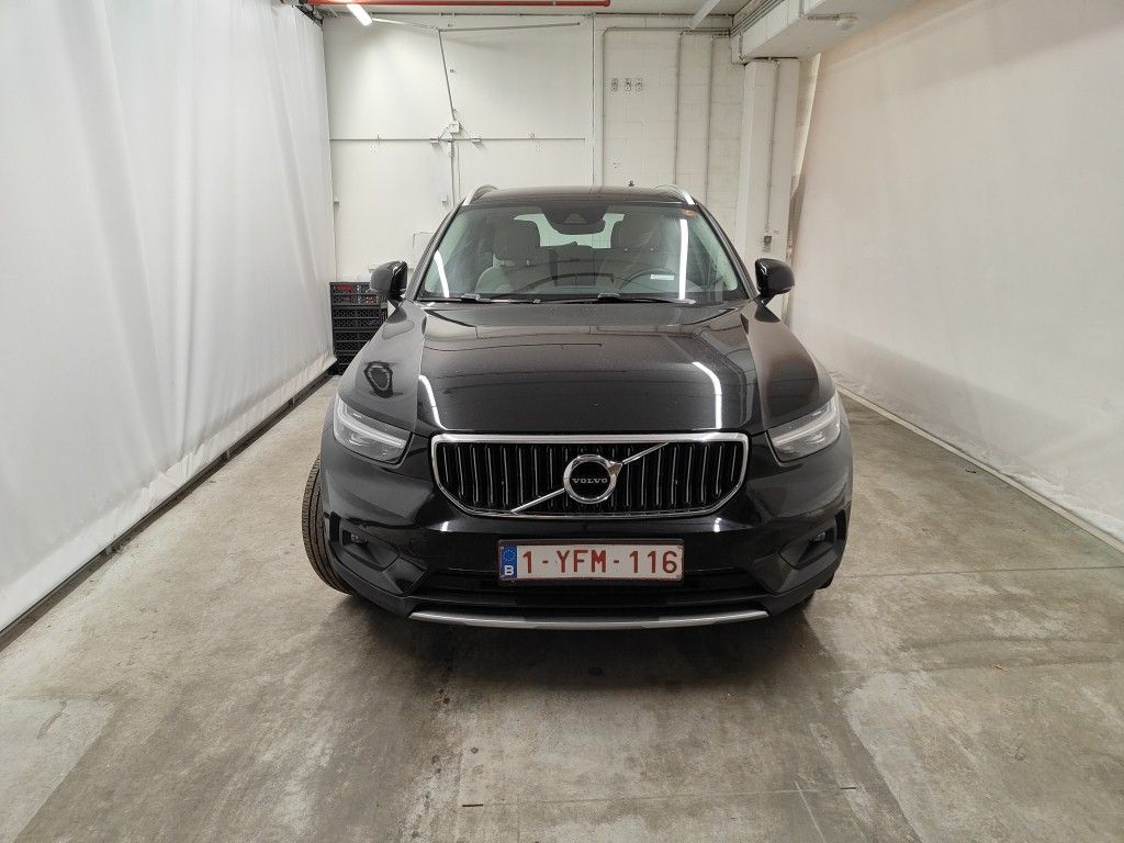 Volvo XC40 T5 Twin Engine Inscription 5d photo