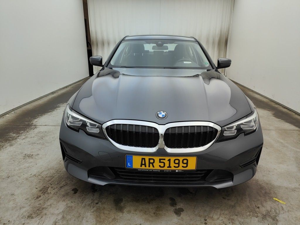 BMW 3 DIESEL - 2019 316 dA 122hp MHD AdBlue 4d photo