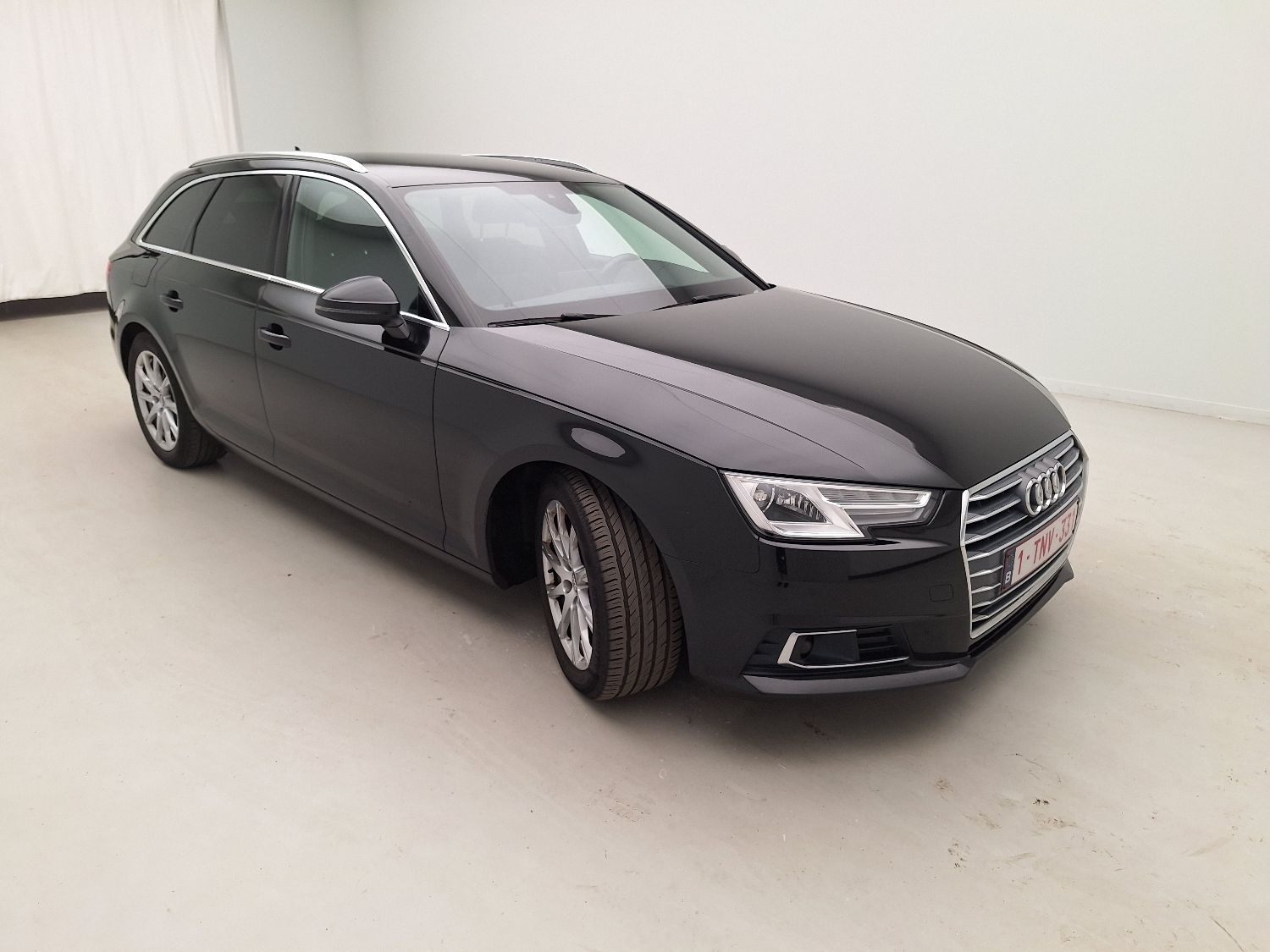 Audi, A4 Avant '15, Audi A4 Avant 2.0 TDi Ultra 110kW S tr Sport Buss photo