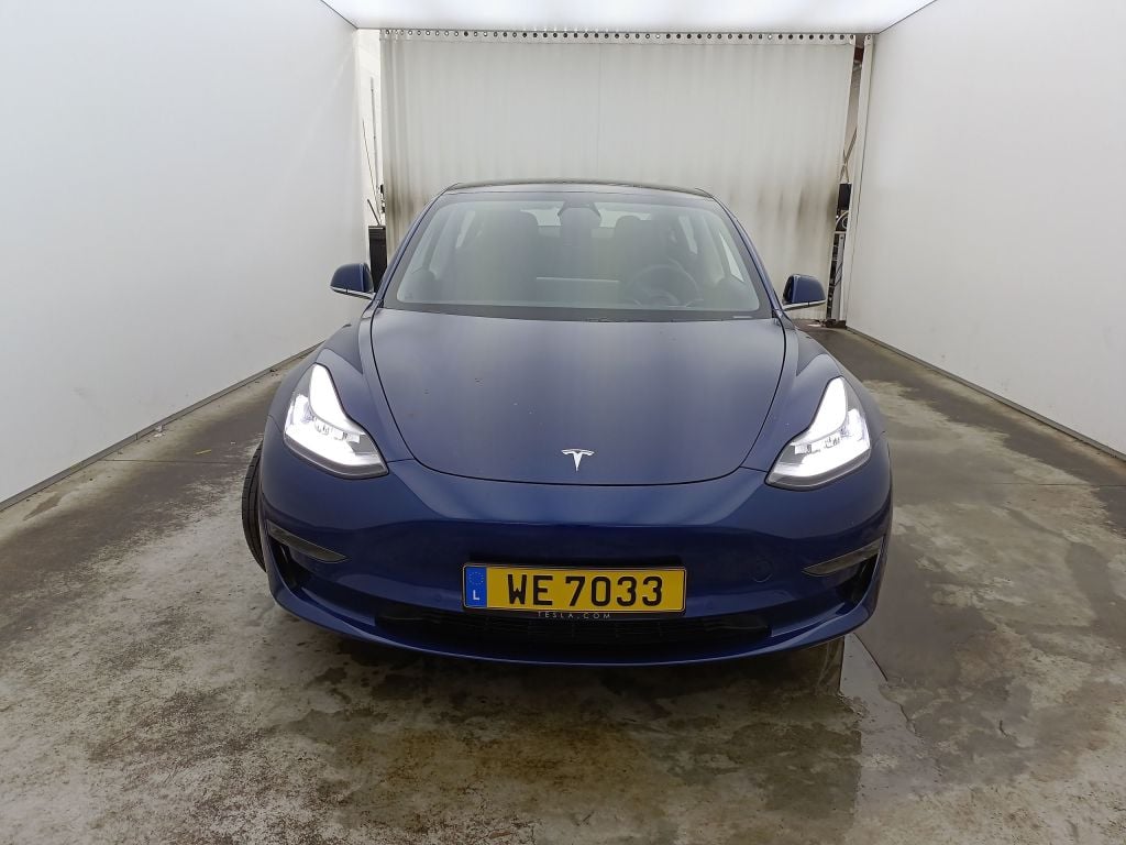 TESLA MODEL 3 65 kWh 351 Long-Range Dual Motor 5d photo