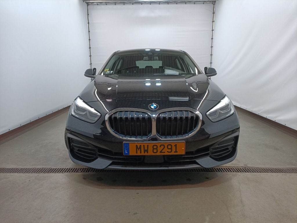 BMW 1 HATCH DIESEL - 2019 118 dA 150hp (EU6AP) 5d photo