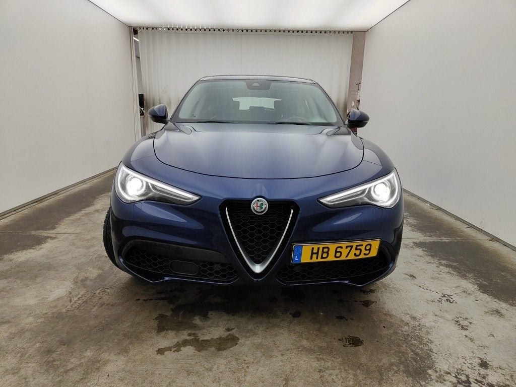 ALFA ROMEO STELVIO 2.0 T 280 AWD Super (EU6d) 5d Auto photo