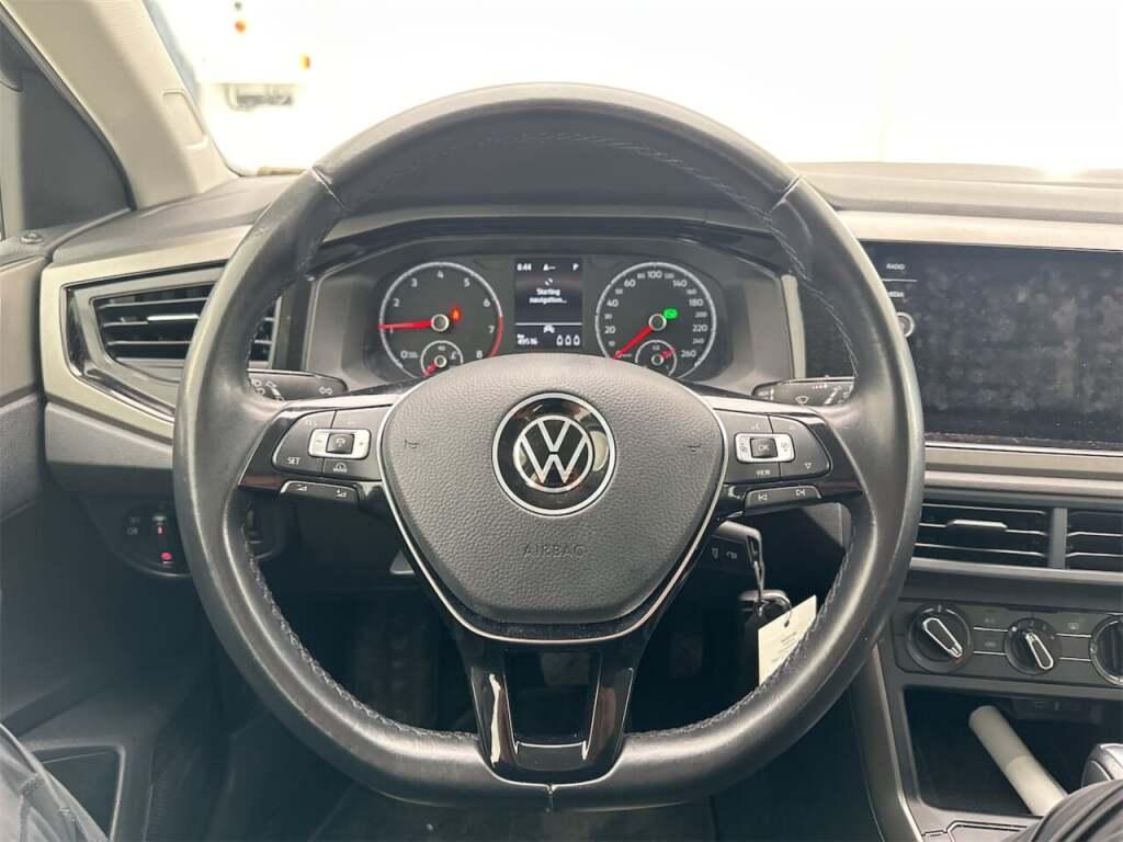 VOLKSWAGEN POLO 1.0 TSI Comfortline DSG photo