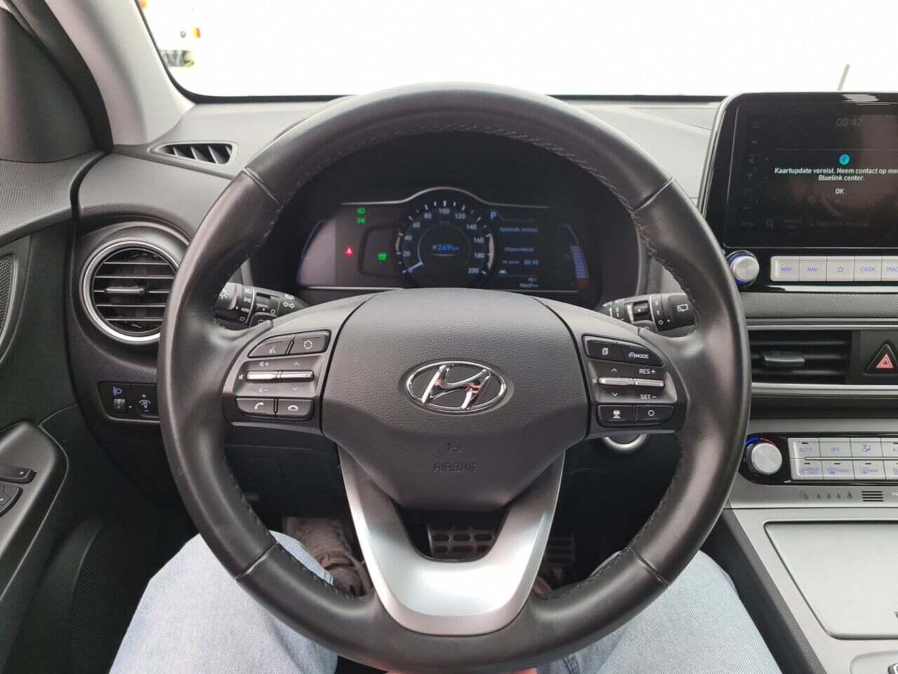 HYUNDAI Kona EV Comfort 64 kWh photo