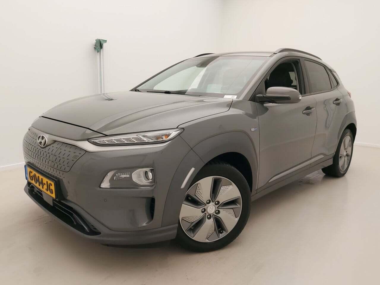 HYUNDAI Kona EV Premium 64 kWh