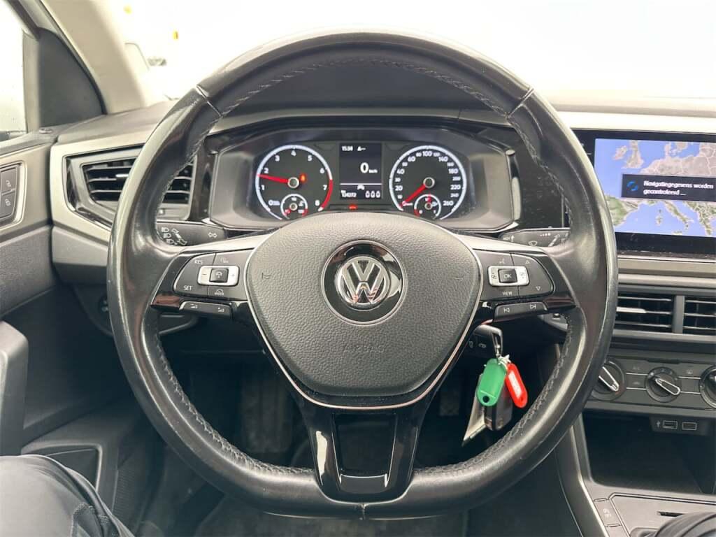 VOLKSWAGEN POLO 1.0 TSI Comfortline photo