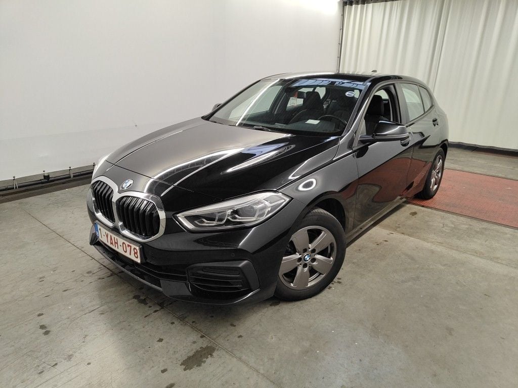 BMW 1 Reeks Hatch 118iA (103 kW) 5d