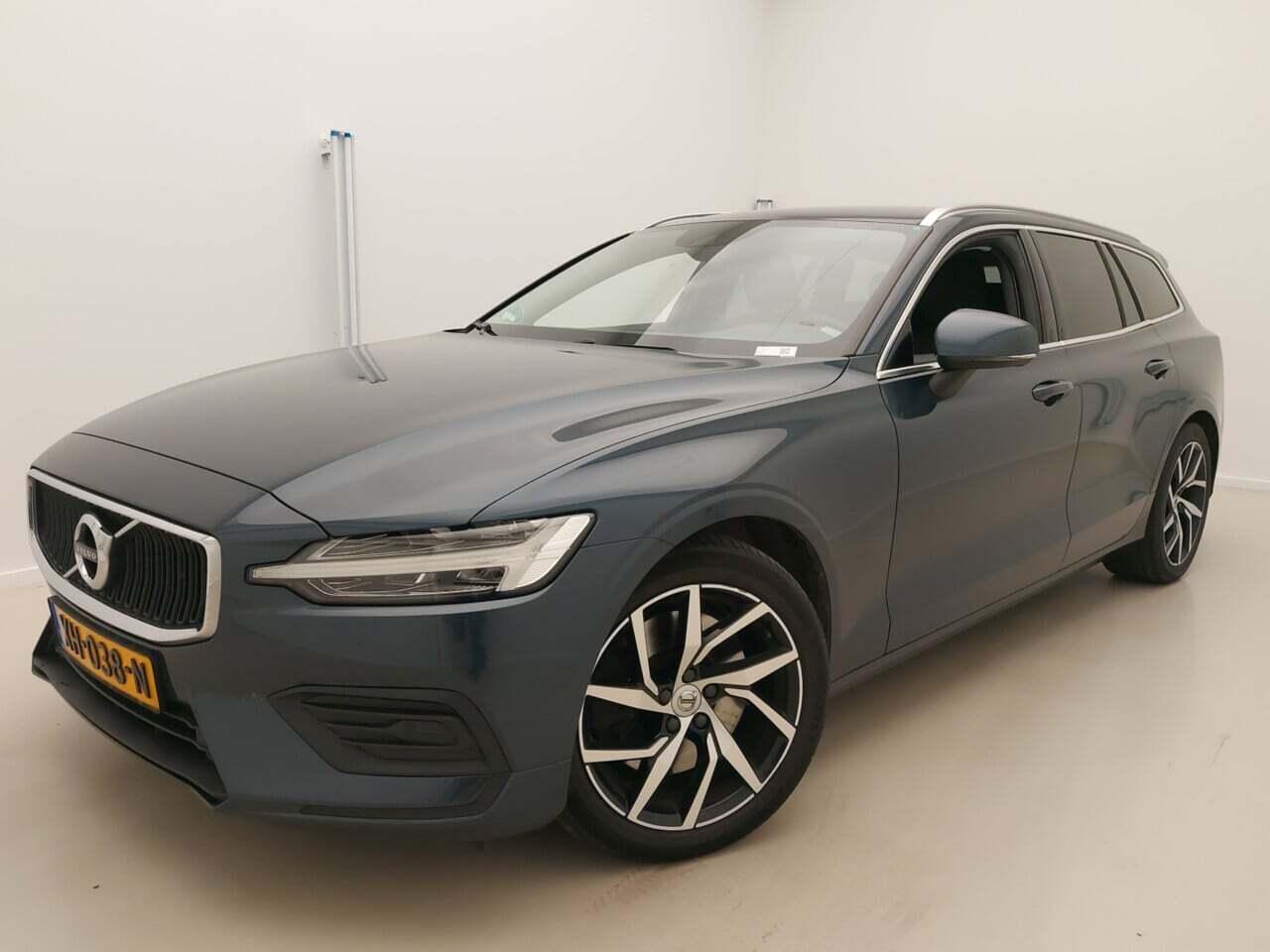 VOLVO V60 2.0 T5 Momentum Geartronic