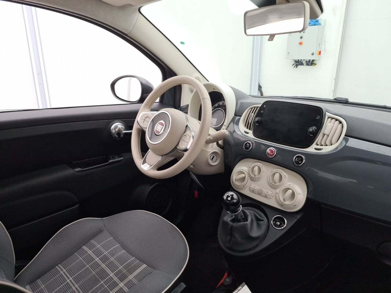 FIAT 500 1.2 Lounge photo