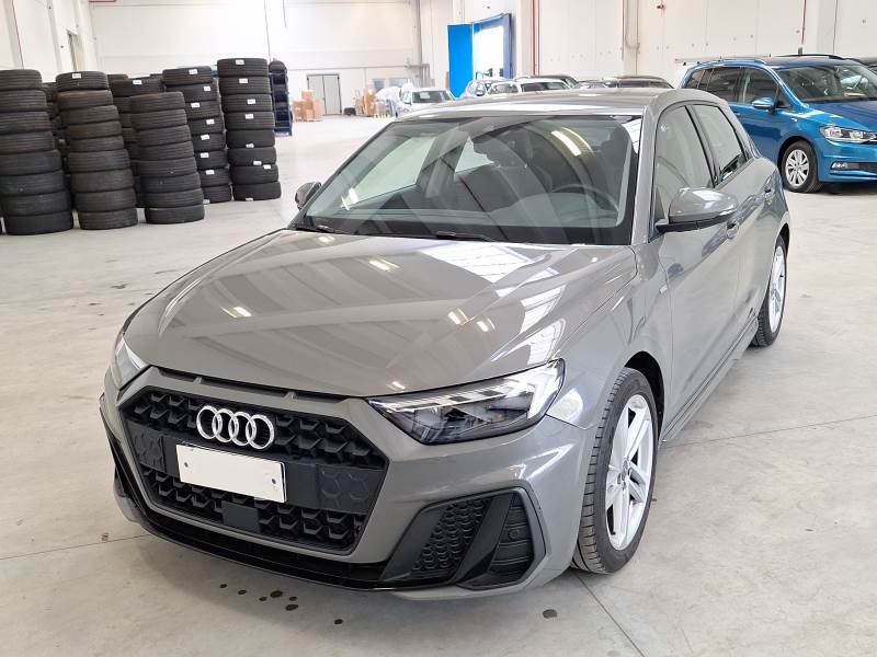 Audi 75 AUDI A1 / 2018 / 5P / BERLINA 35 TFSI S TRONIC S LINE EDITION SPORTB.