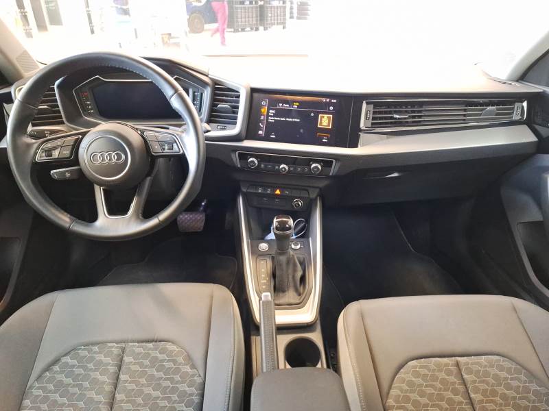 Audi 75 AUDI A1 / 2018 / 5P / BERLINA 35 TFSI S TRONIC S LINE EDITION SPORTB. photo