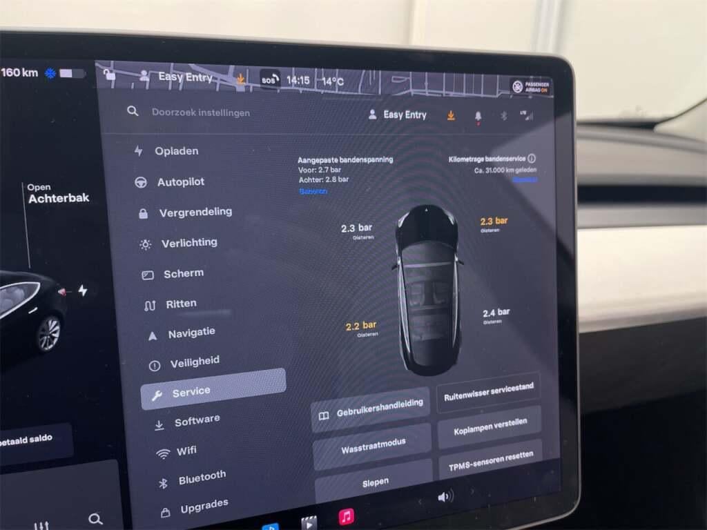 Tesla Model 3 Standard RWD Plus 60 kWh photo