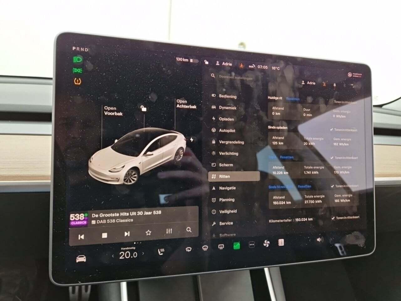 Tesla Model 3 Long Range AWD 75 kWh photo