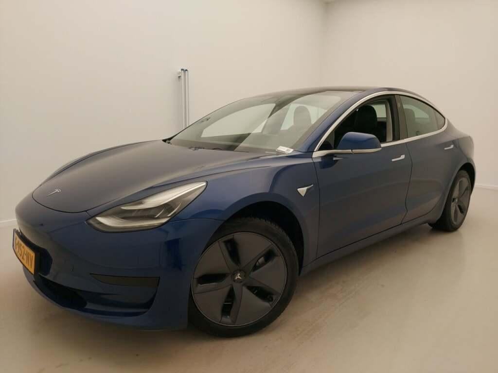 Tesla Model 3 Standard RWD Plus 60 kWh