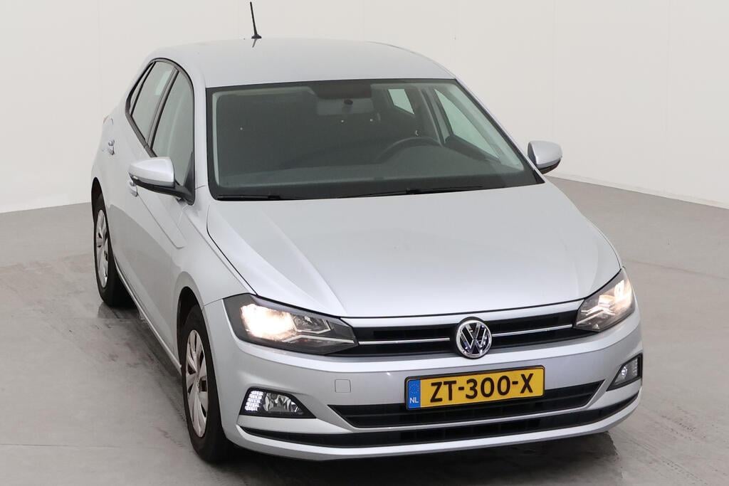 VOLKSWAGEN POLO 59 kW photo