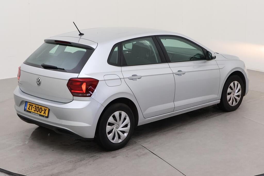 VOLKSWAGEN POLO 59 kW photo