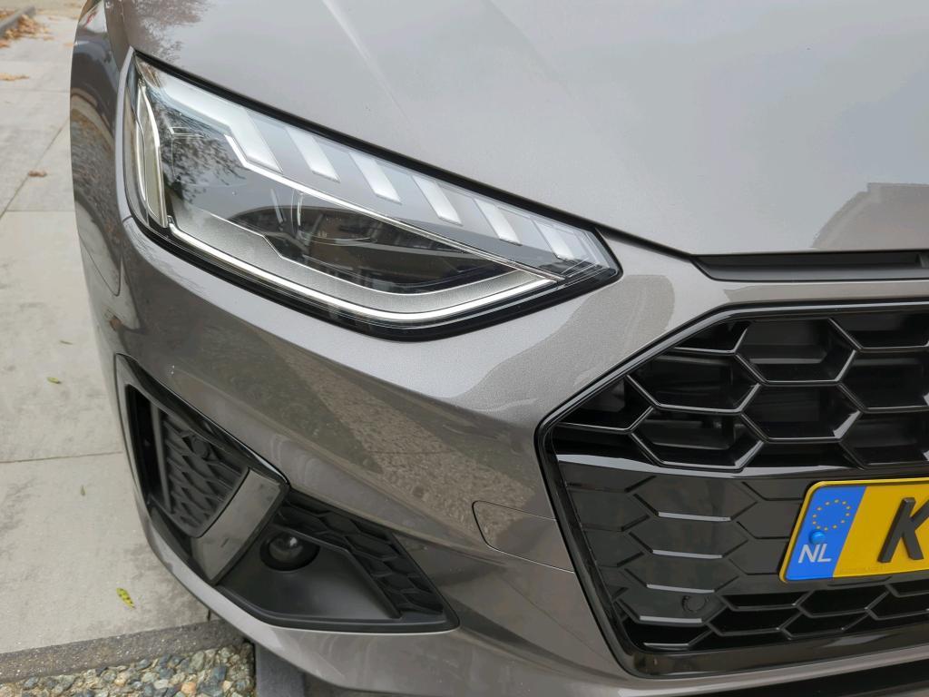 AUDI A4 Avant 110 kW photo