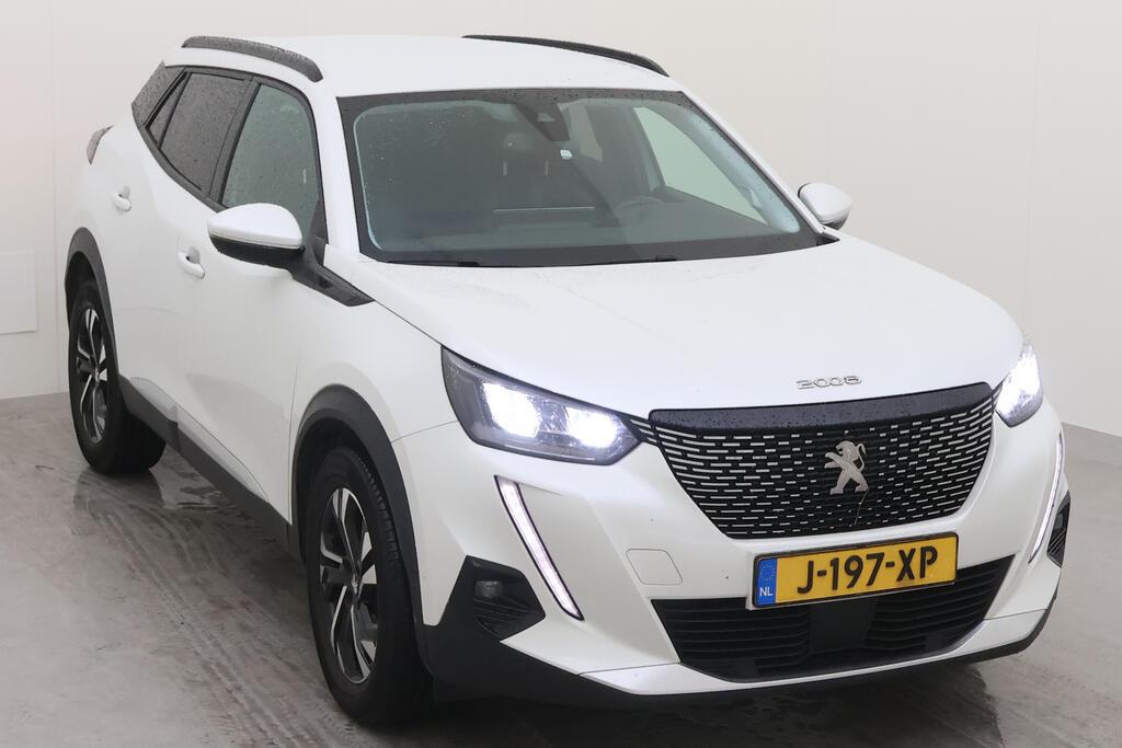 PEUGEOT 2008 74 kW photo