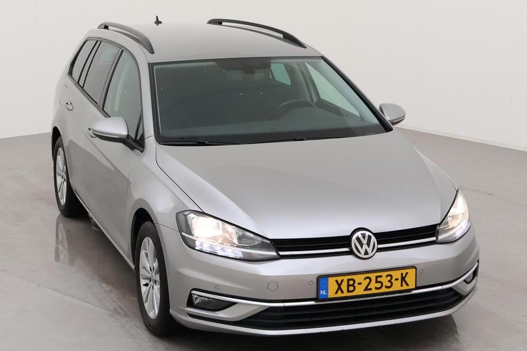 VOLKSWAGEN Golf Variant 85 kW photo