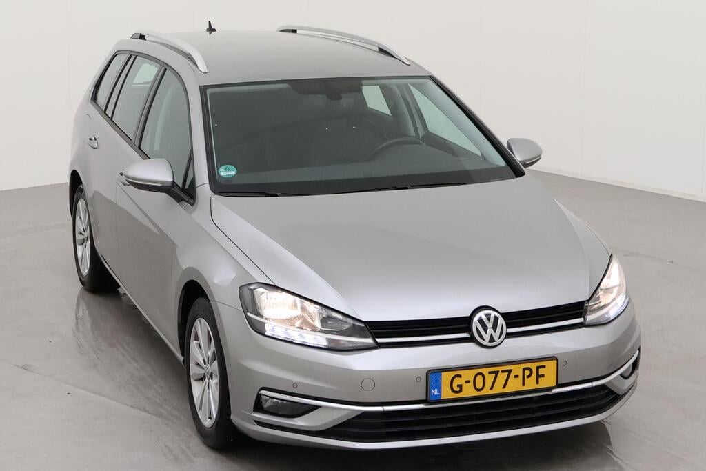 VOLKSWAGEN Golf Variant 85 kW photo