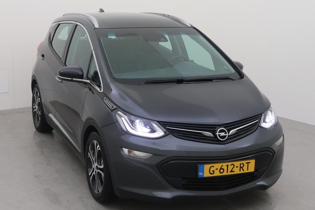 OPEL Ampera-e photo