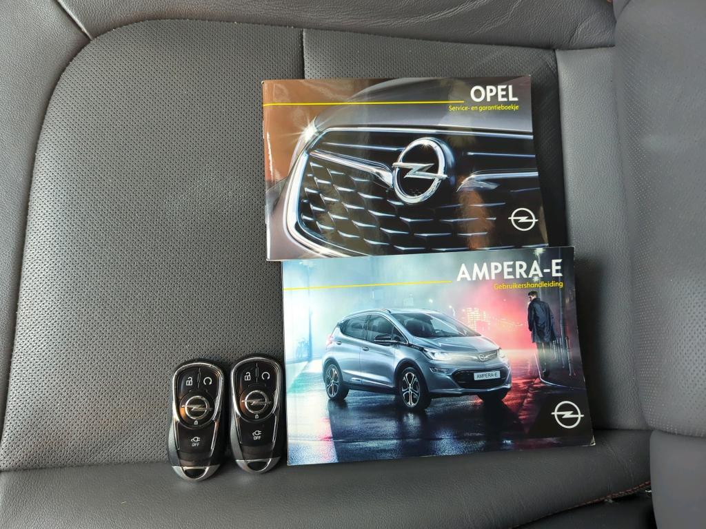 OPEL Ampera-e photo