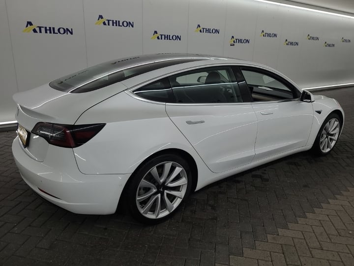 Tesla Model 3 Tesla Model 3 Standard Range Plus RWD 4D 225kW photo