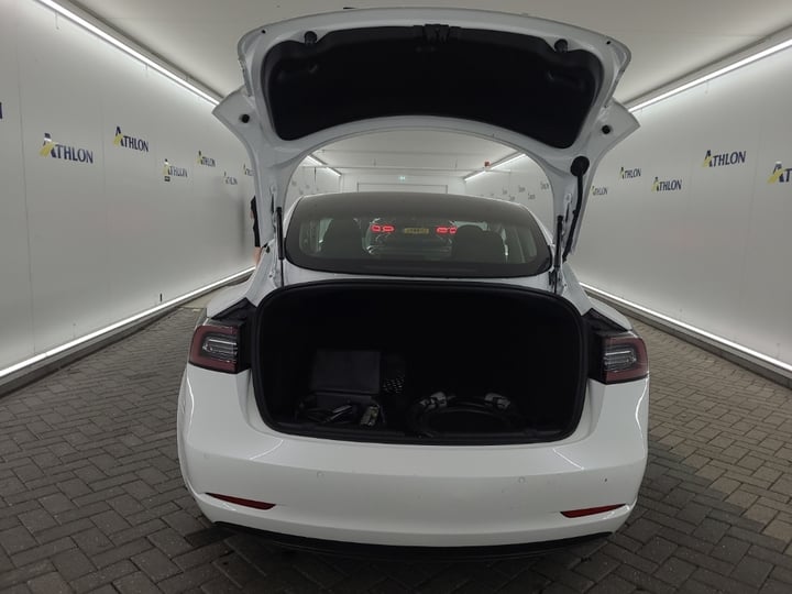 Tesla Model 3 Tesla Model 3 Standard Range Plus RWD 4D 225kW photo