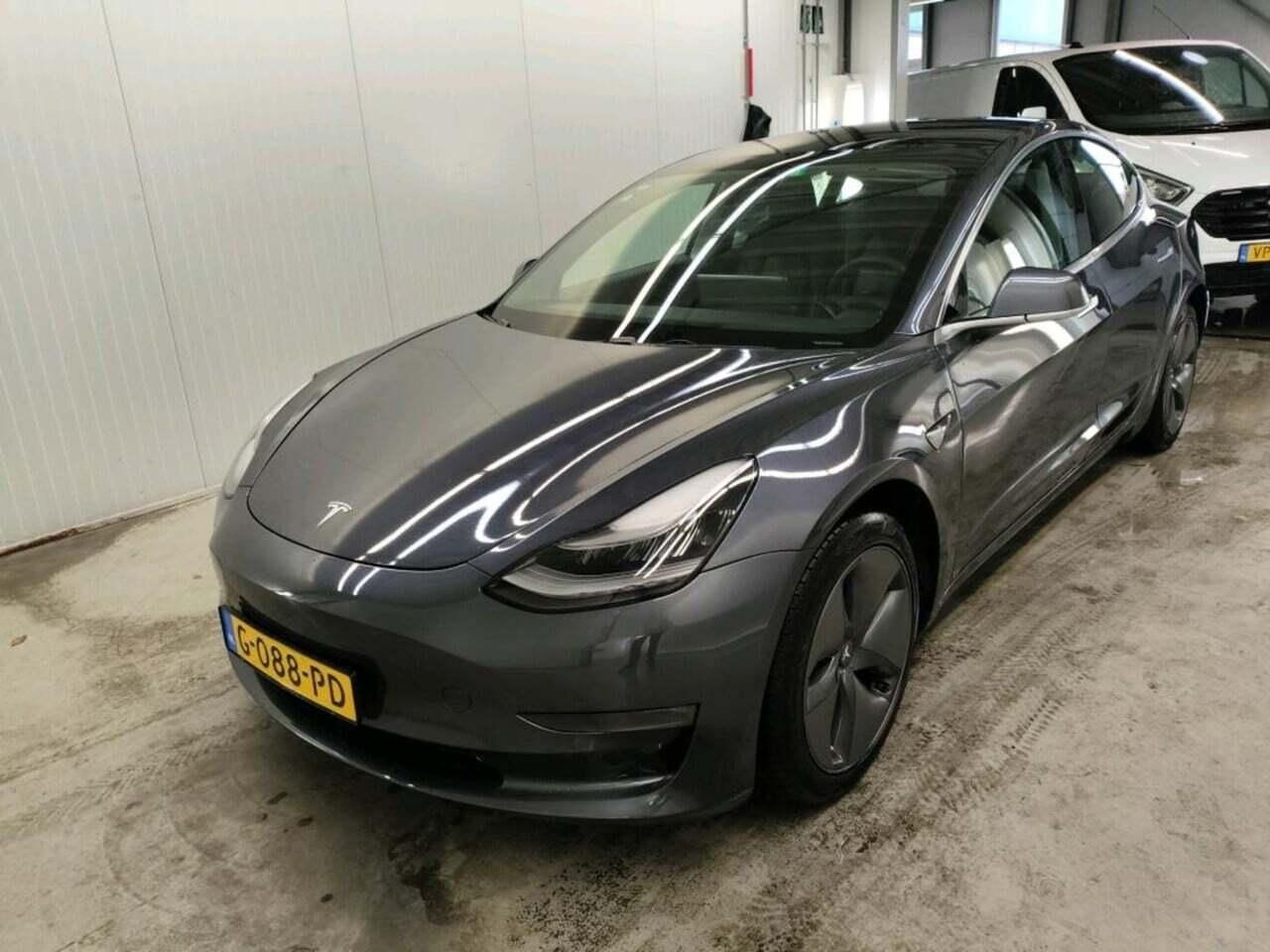 Tesla Model 3 Long R