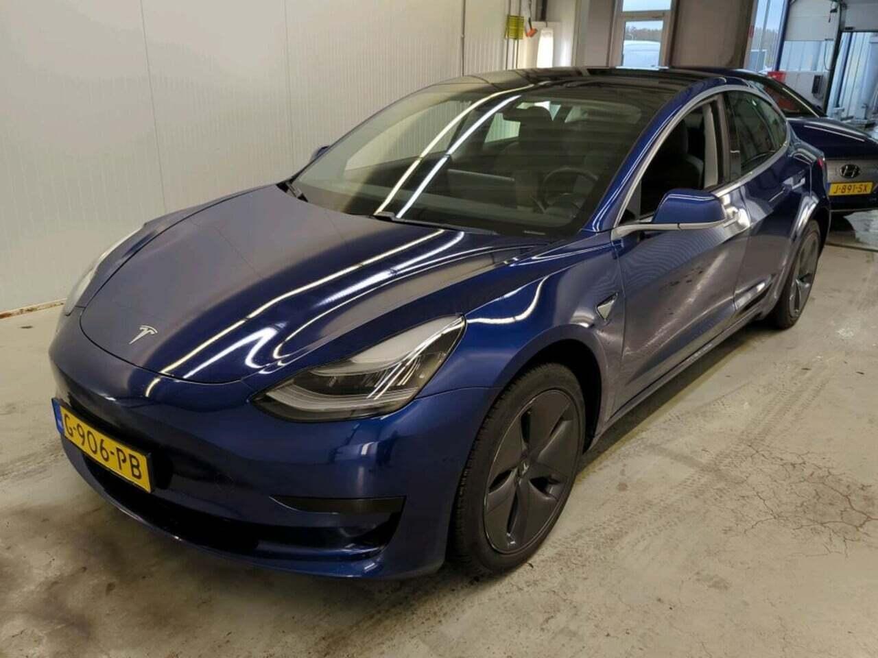 Tesla Model 3 Standard R