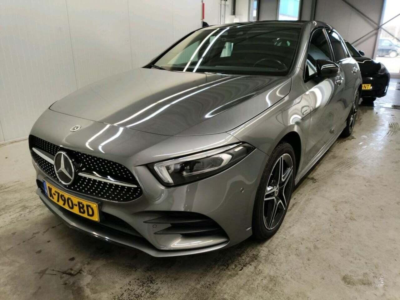 MERCEDES-BENZ A-klasse 250