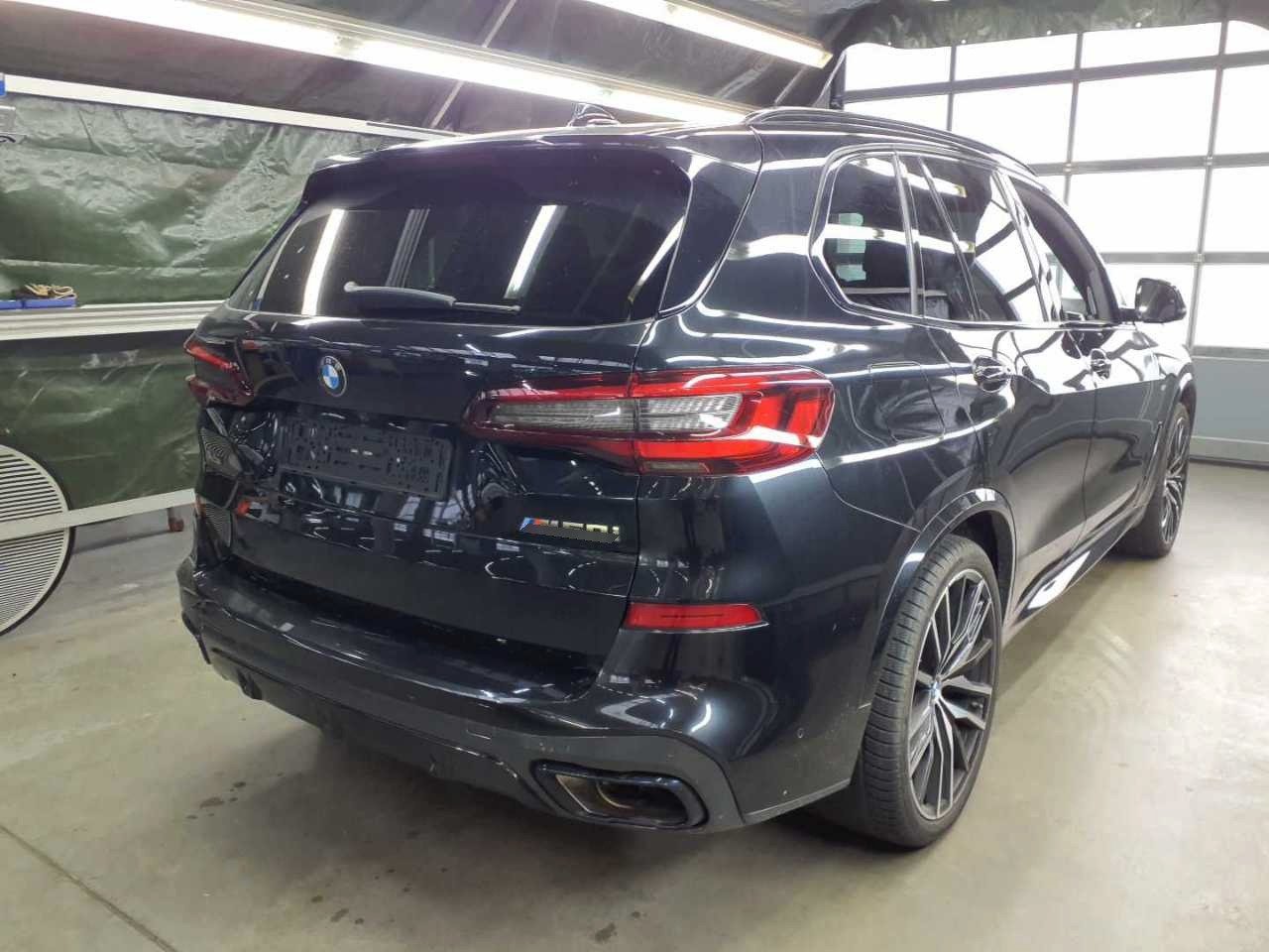 BMW X5 M M Automobile photo