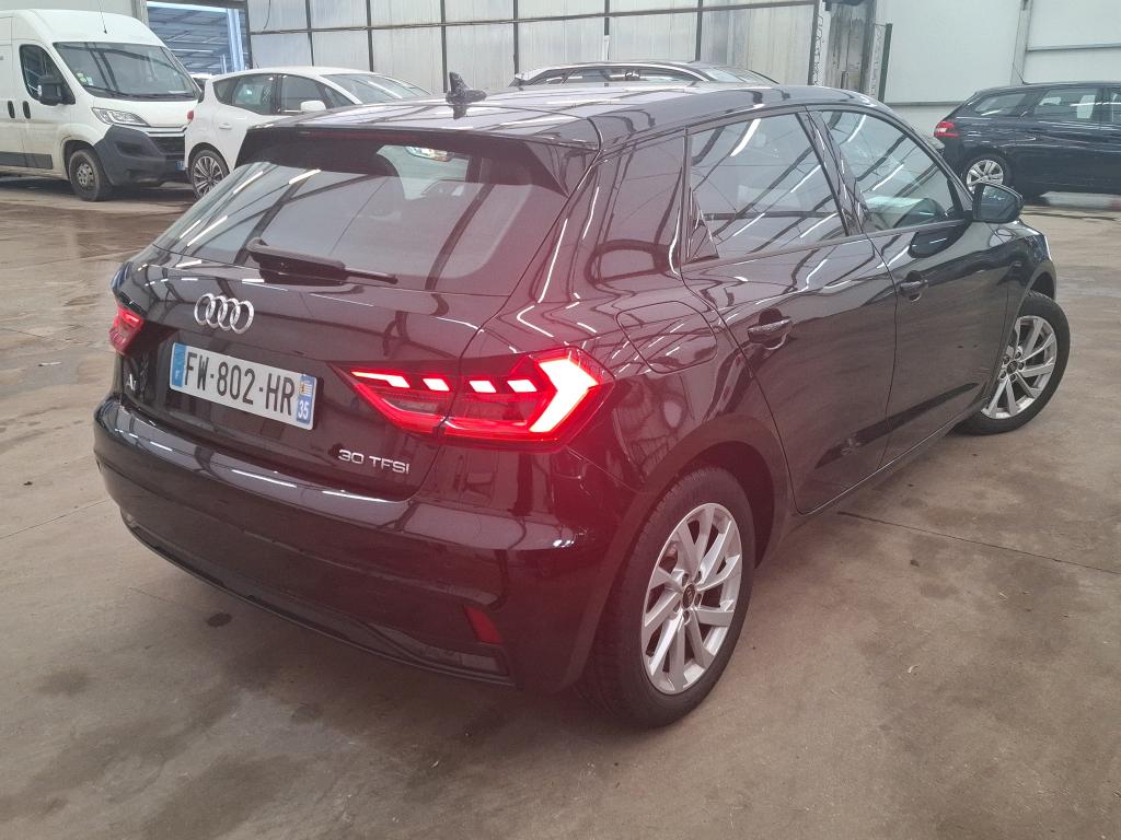 Audi 1.0 TFSI 110 S tronic 7 Business Line A1 Sportback 30 TFSI Business line 1.0 TFSI 110CV BVA7 E6d photo