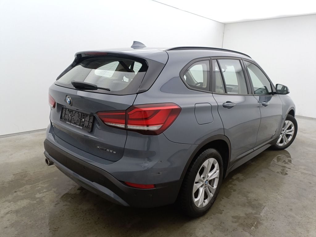 BMW X1 xDrive25e (162 kW) 5d photo