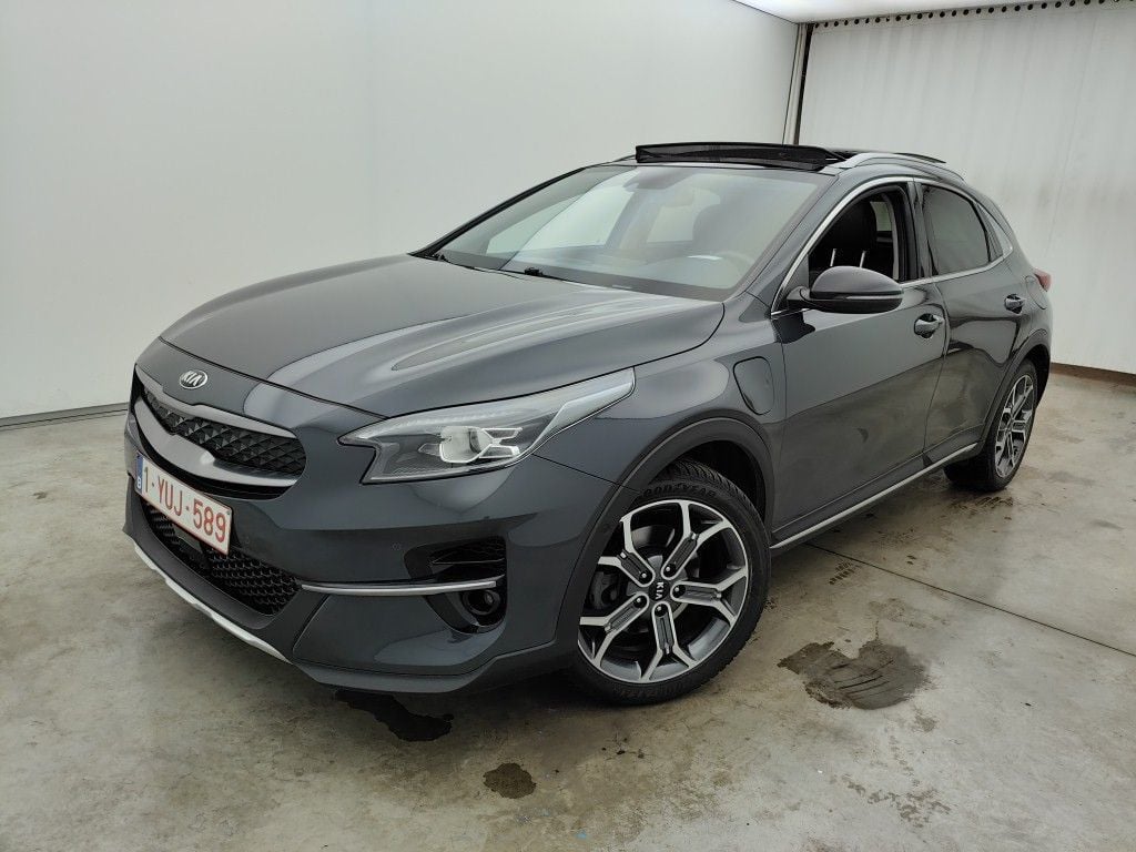 KIA XCeed 1.6 GDi PHEV DCT Sense 5d photo