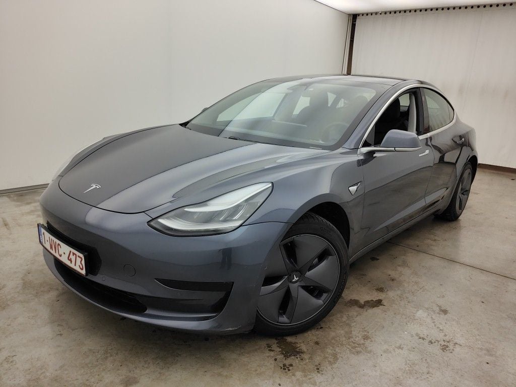 Tesla Model 3 Standard RWD Plus 4d photo