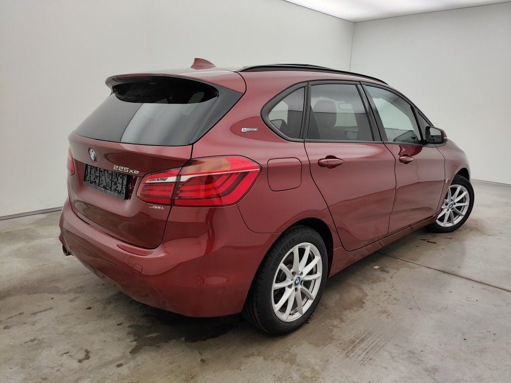 BMW 2 Reeks Active Tourer 225xe 5d photo