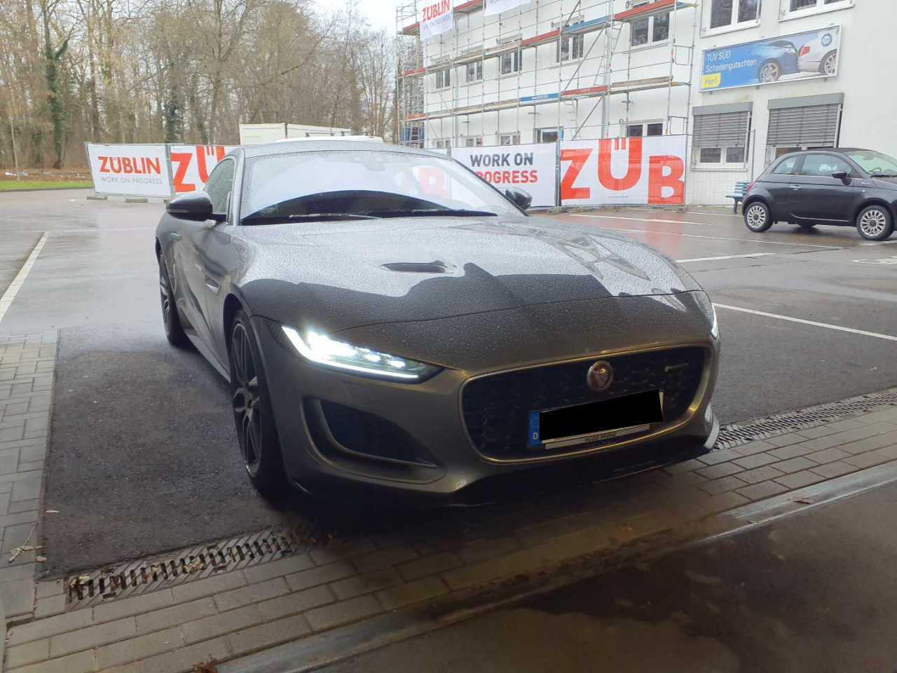 Jaguar R-Dynamic F-TYPE Coupe photo