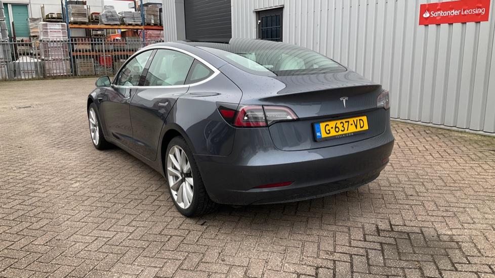 Tesla Model 3 55kWh standard range plus rwd 175kW aut photo