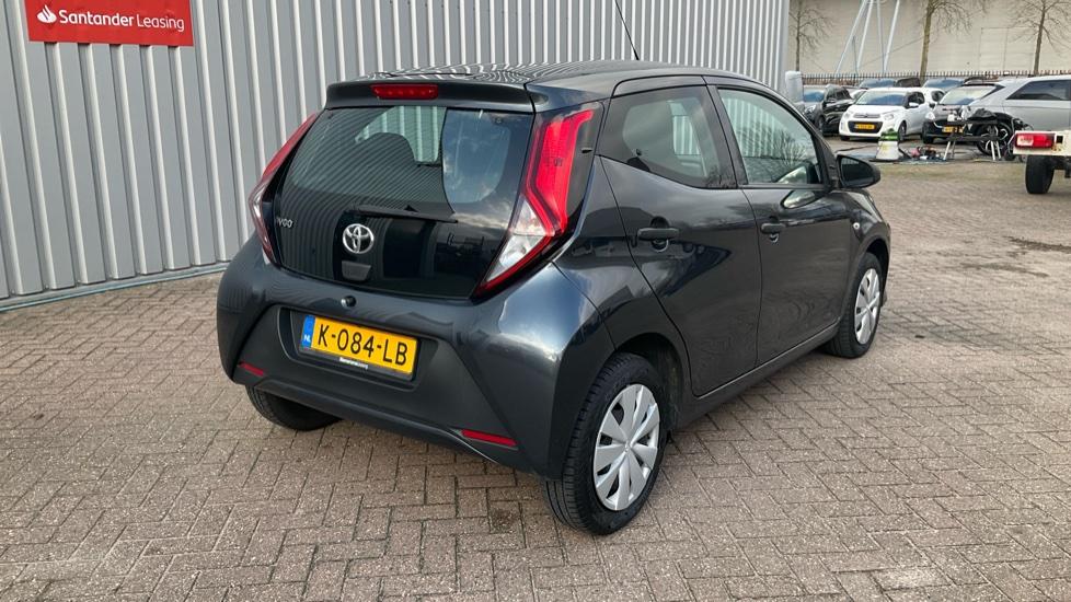 TOYOTA Aygo 1.0vvti x-fun 53kW photo