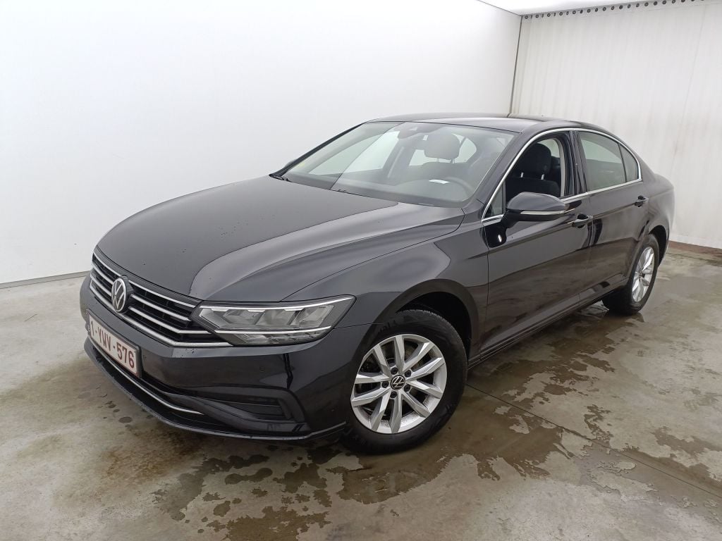 Volkswagen Passat 2.0 TDI 90kW Style DSG 4d photo