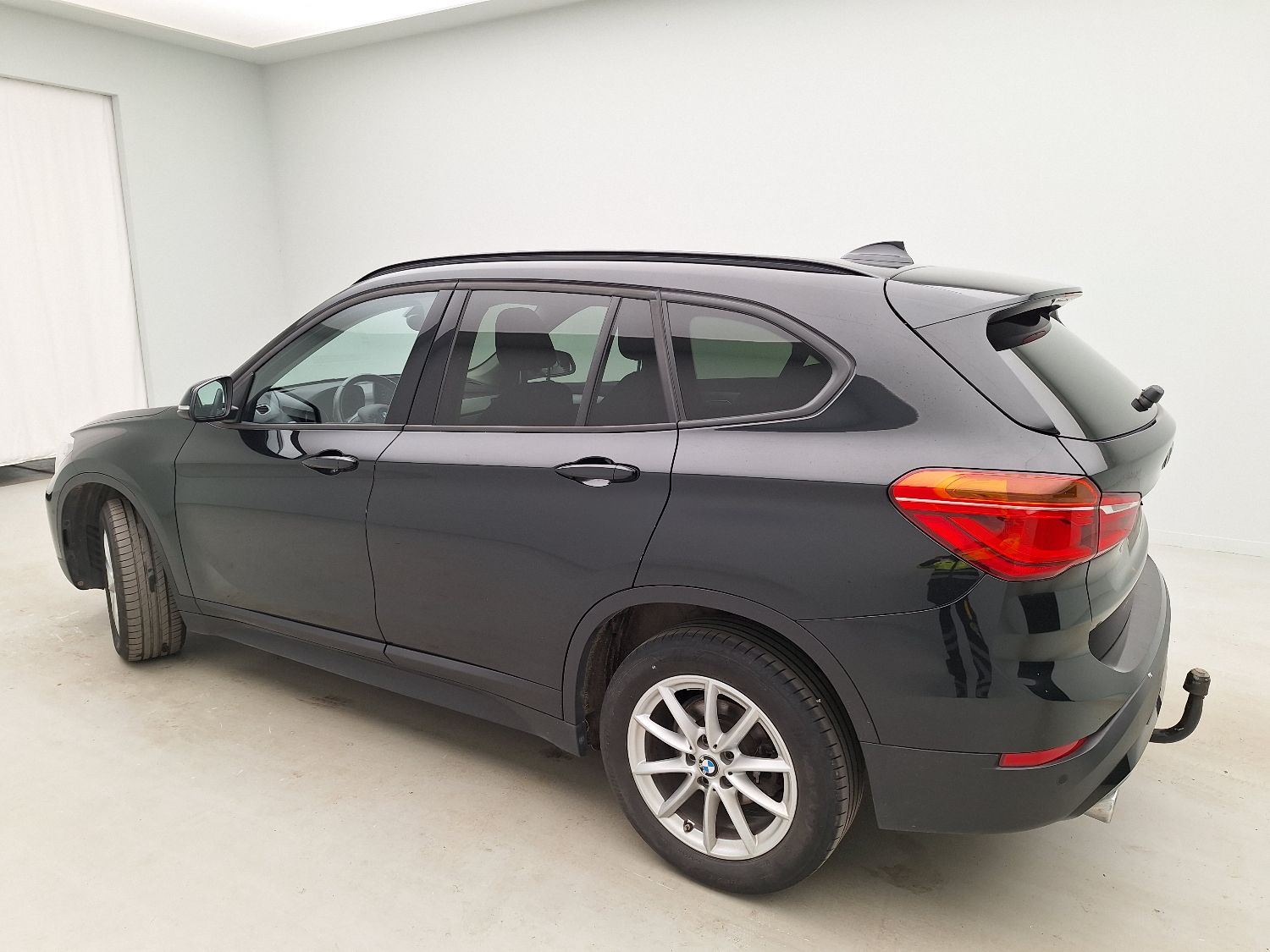 BMW, X1 FL'19, BMW X1 sDrive18d (100 kW) 5d photo